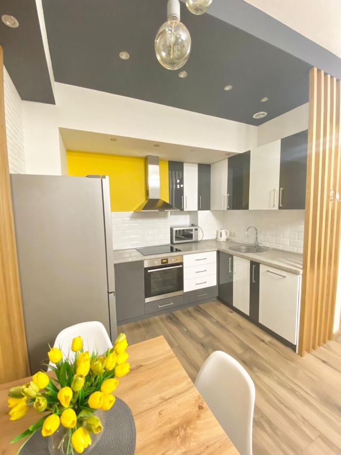 Luxury Apartment, New Building, Centre 예레반 외부 사진